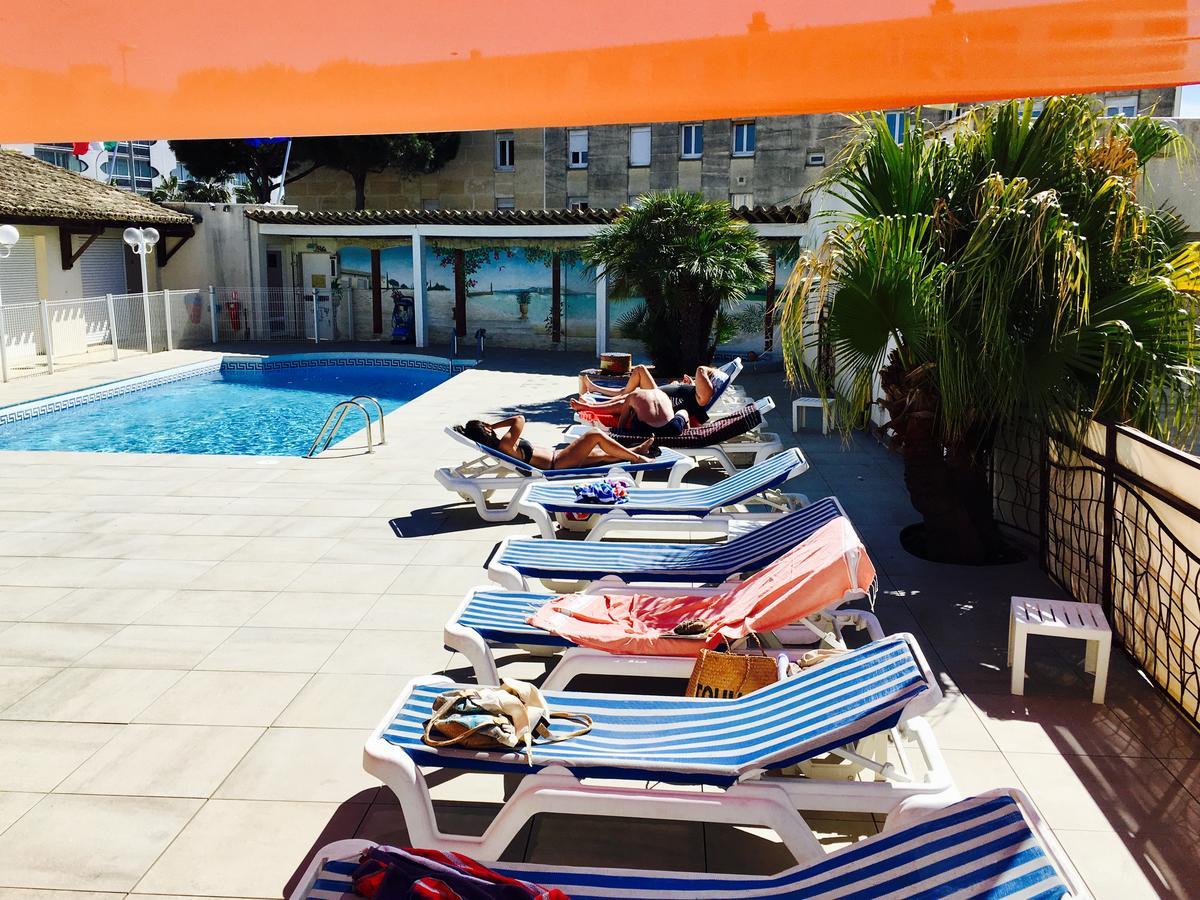 Amerique Hotel Palavas - Piscine - Plage Exterior foto